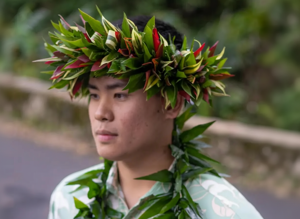 freepik-make-a-series-of-woman-or-men-models-wearing-this-91681